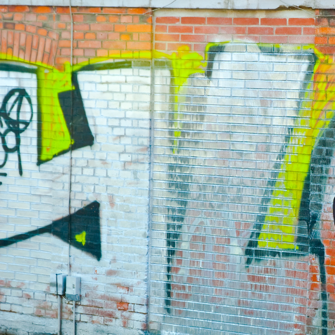 Graffiti Removal (1) Pressure Washing